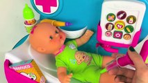 BABY POP NAAR DE DOKTER SPEELGOED FILMPJE KINDEREN NENUCO BUGGY DOKTER SET