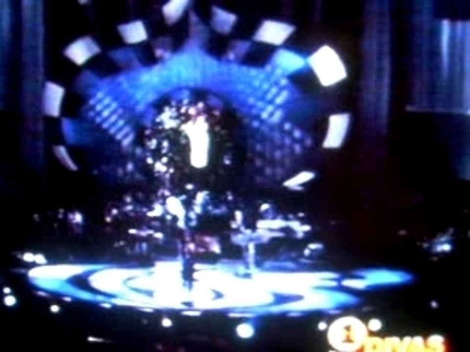 Mary J Blige & Whitney Houston - Rainy Dayz (Diva Live)