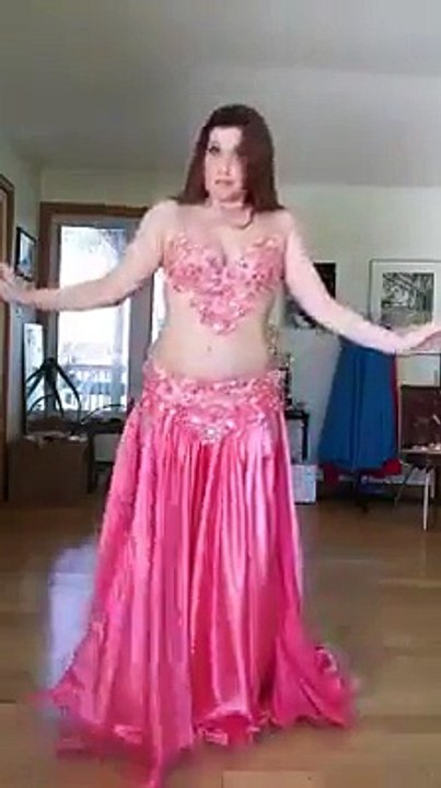 belly dance||new belly dance||2017 belly dance||sexy dancer
