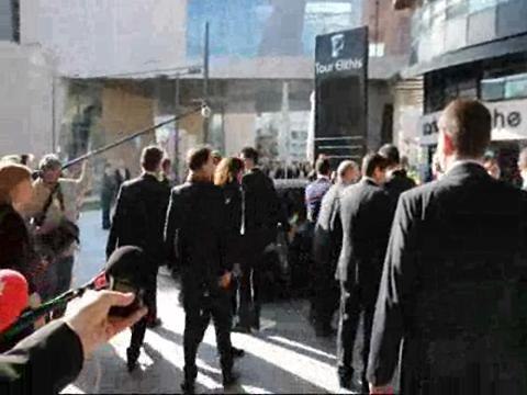 Francois Hollande a Dijon : pas de commentaires...