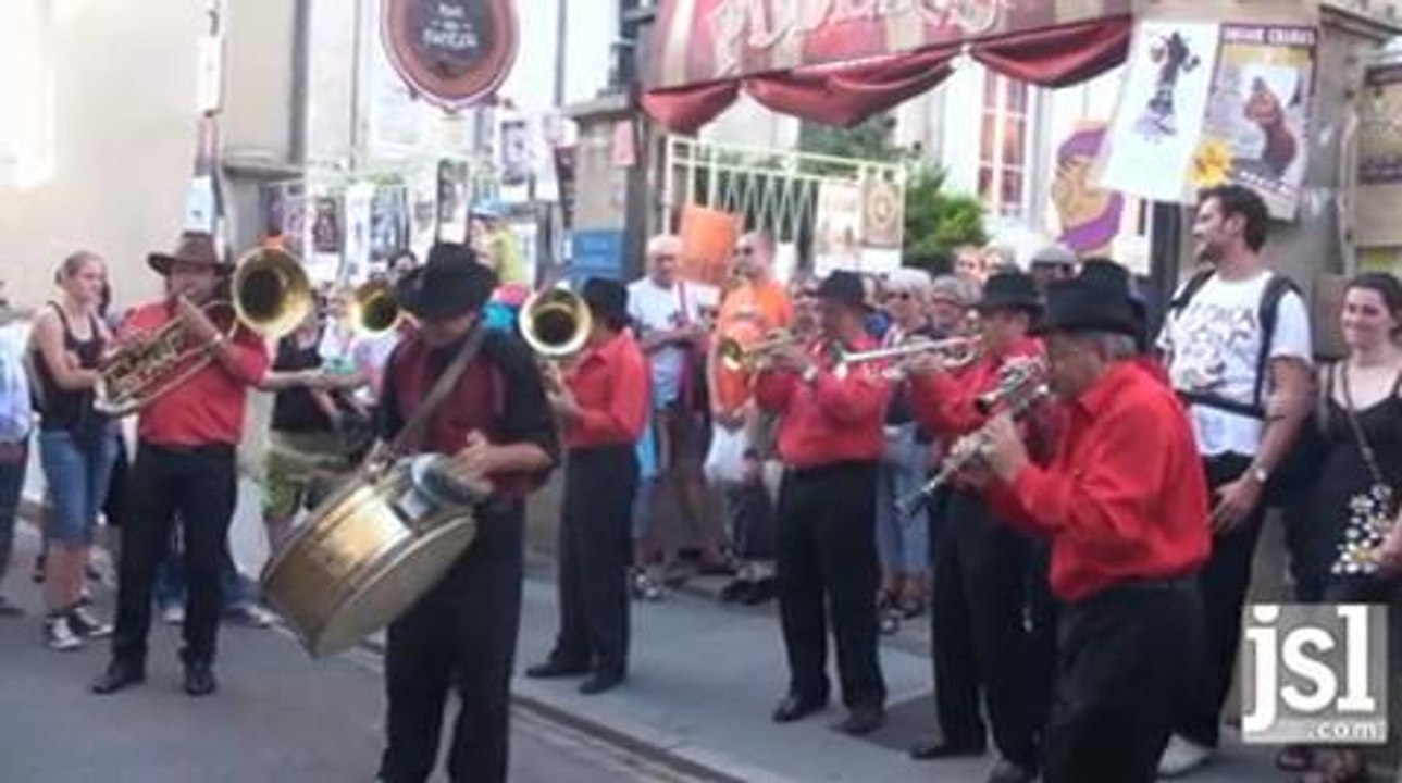 Lancement de chalon dans la rue