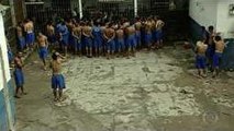 Fantástico mostra a chamada ‘fila do pó’ em cadeia de massacre em Manaus