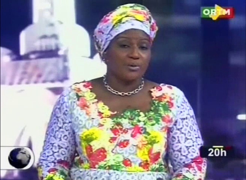 Remise de produits pharmaceutiques au gouverneur de Gao par le PDG de l’entreprise de produits Pharmaceutiques UFCP