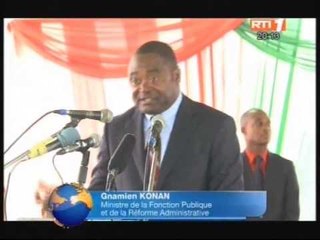 Education: plusieurs ministres assistent à la cérémonie officielle de la rentrée académique 13-14