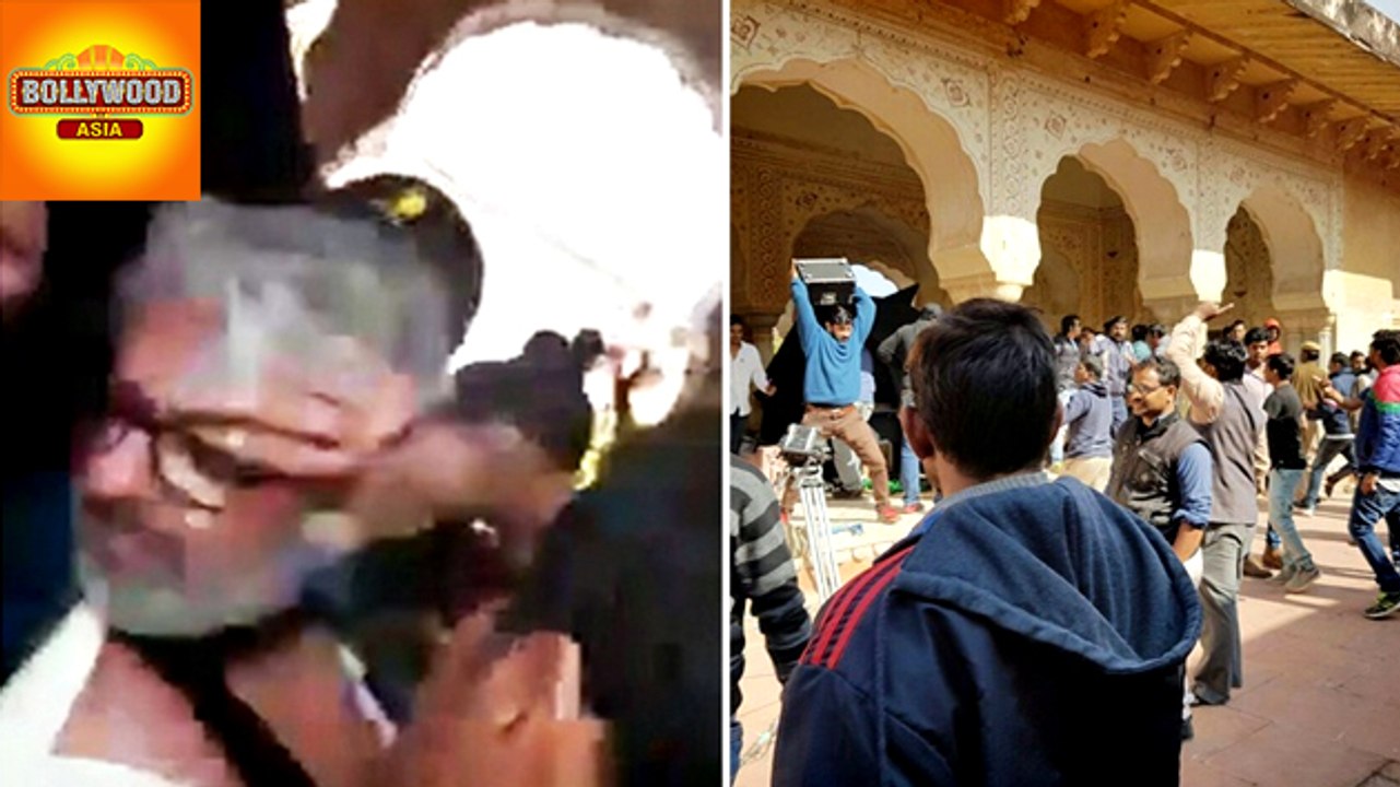 Sanjay Leela Bhansali Assaulted on Padamavti Se...