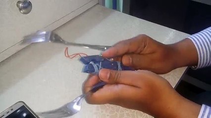 3 simple life hacks with mobile, battery, fork and plastic bag