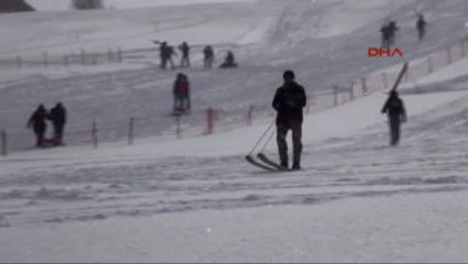 Tokat Başçiflik'te Kar Şenliği Renkli Görüntülere Sahne Oldu