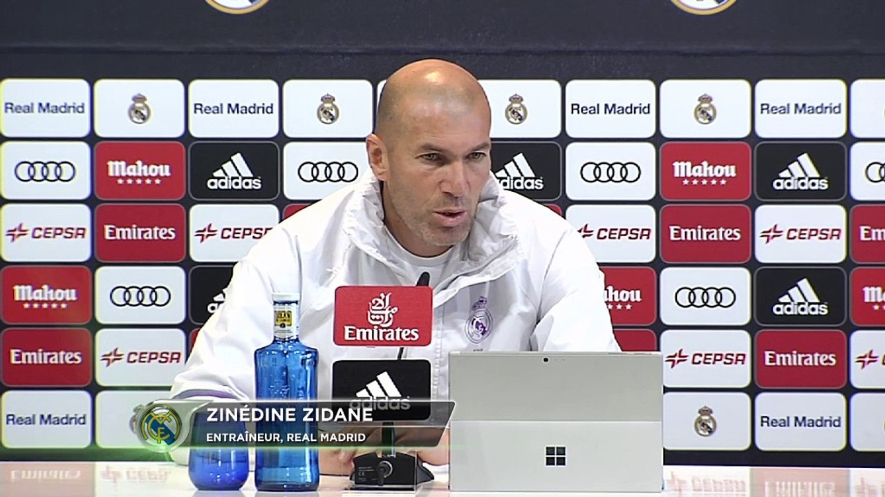 20e j. - Zidane : "Benzema a les épaules pour supporter les critiques"