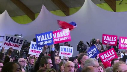 Primaire: Manuel Valls entre rejet du quinquennat et vote utile