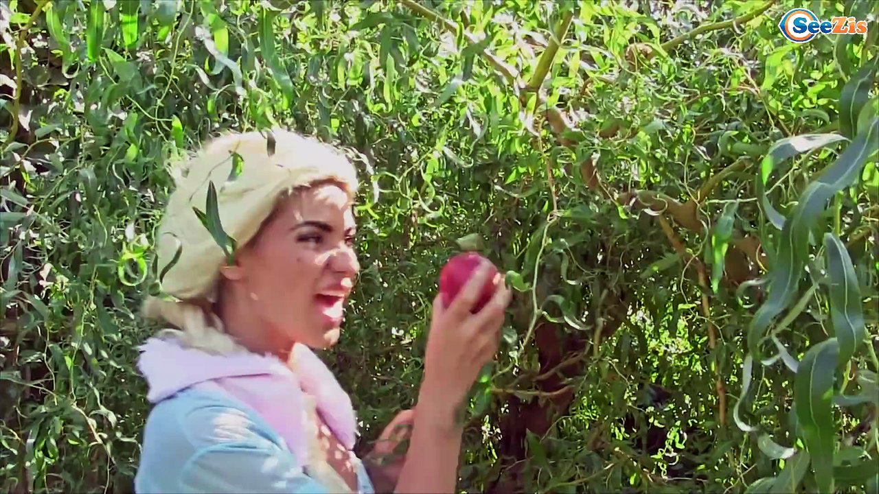 Frozen Elsa & Anna Becomes a BABIES w/ Spiderman & Batman Funny Superhero. Ep. 100