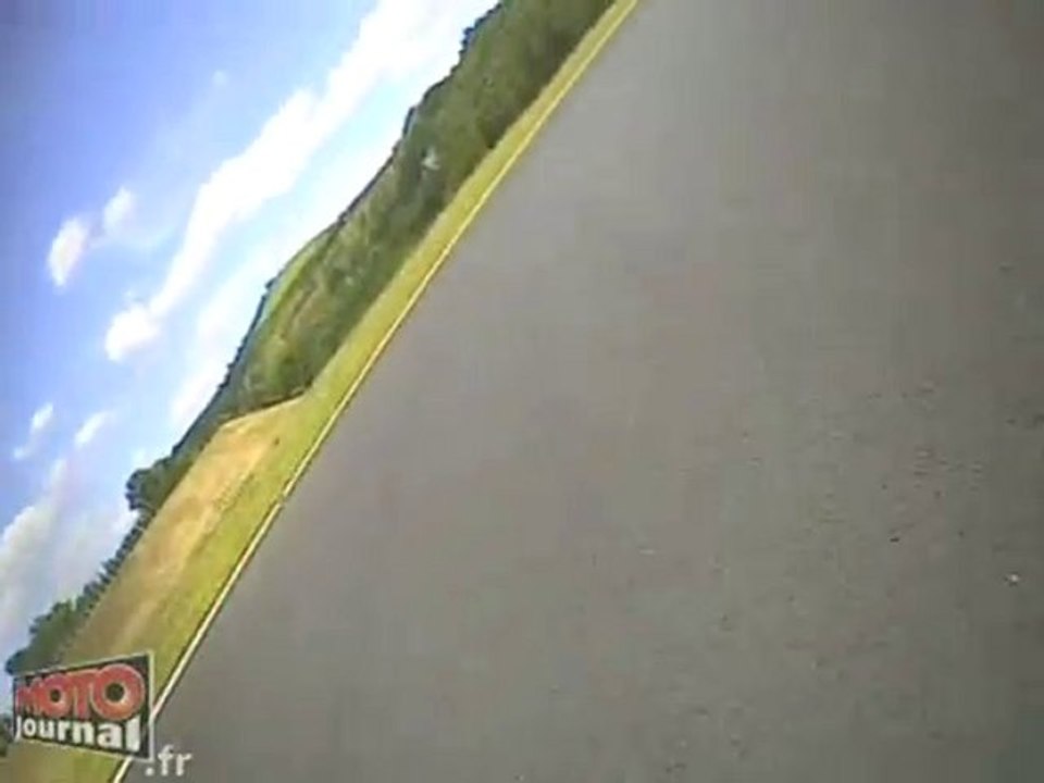 VIDEO : ESSAI DE LA DUCATI DESMOSEDICI D16RR ( moto journal)