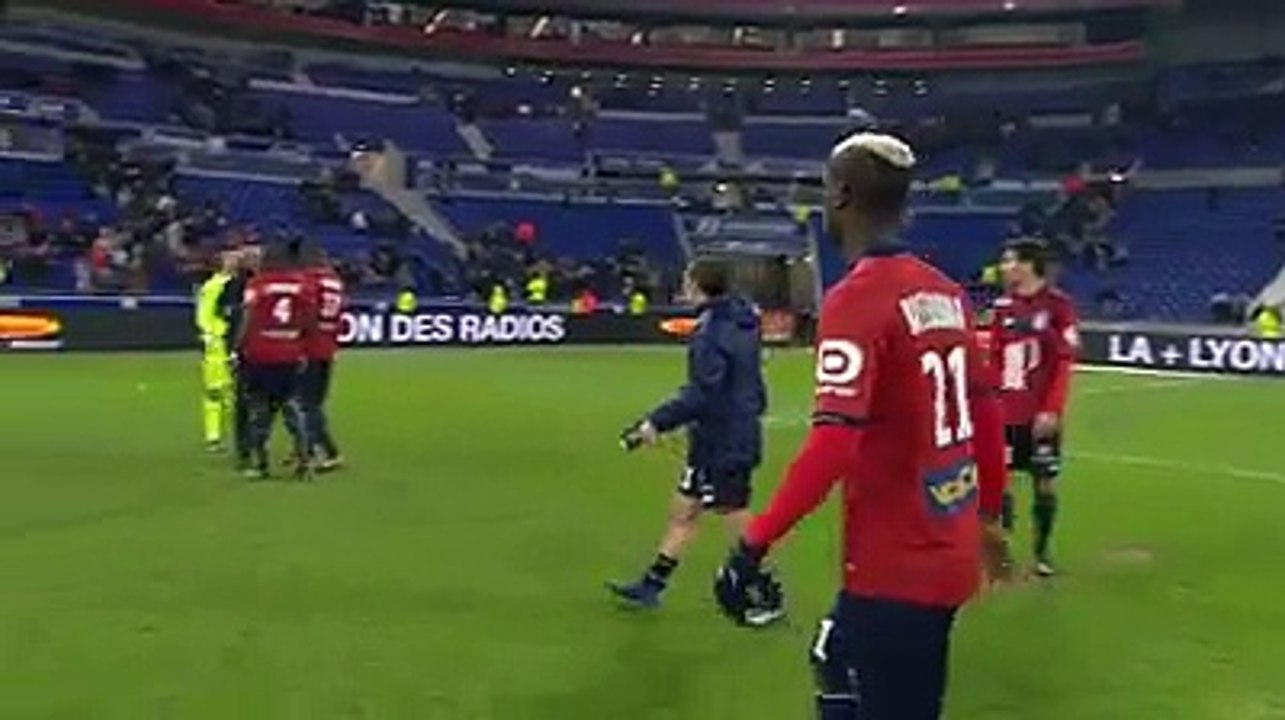 C'était très très chaud entre les joueurs du LOSC et Anthony LOPES à la fin du match