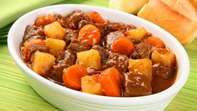 Como cozinhar carne com legumes - Receita de Picadinho de carne com legumes