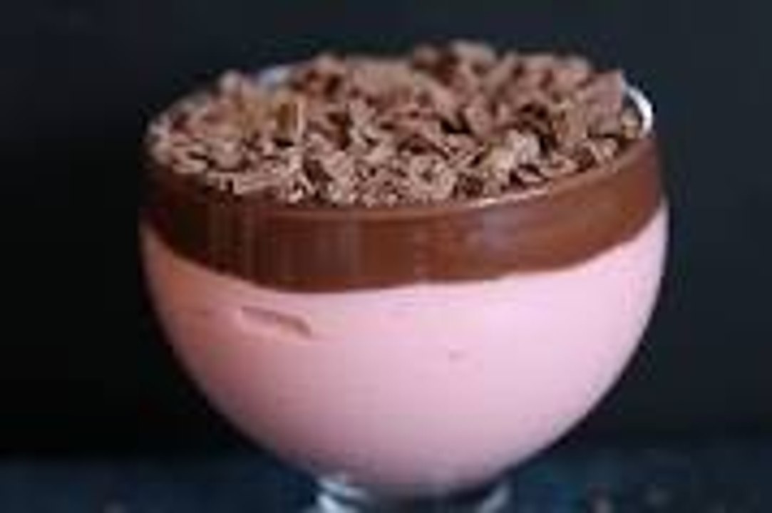 Como fazer Pavê de Leite Ninho com Morango e Chocolate