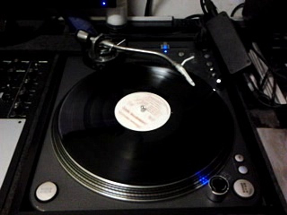 Lafayette Reed - Lick Your Body (Drum Remix)