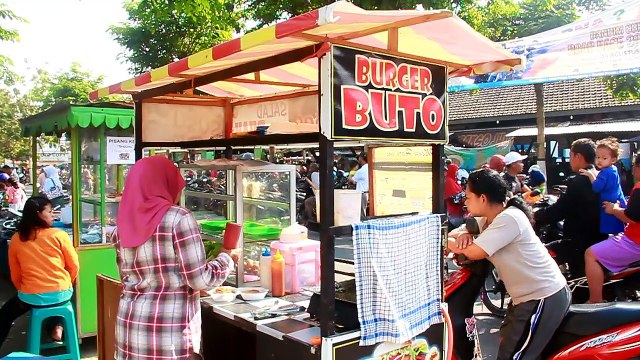 AZKA BELANJA IKAN HIAS DAN MANCING IKAN LELE