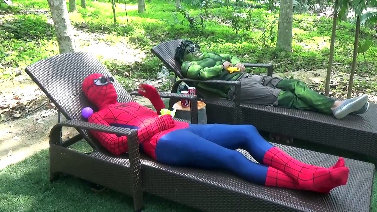 Spiderman & Hulk vs Venom Battle in Real Life ! w/Funny Pranks of Venom :)) | Superhero USHD