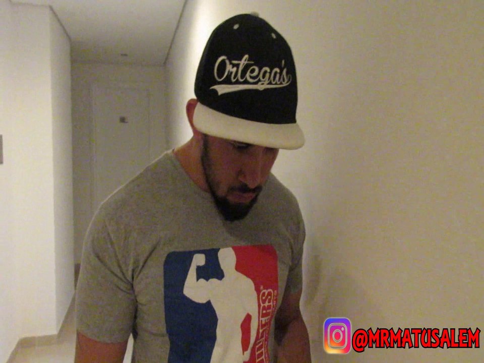 TROLLANDO MEU NAMORADO - COM OUTRO NA CAMA