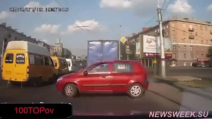 АВТО ПРИКОЛЫ АВТО БЛ ДИ  Самые тупые леди  Жми на них