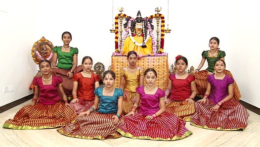 Ayigiri Nandini - Navadurgas singing Mahishasura Marddini Sthothram