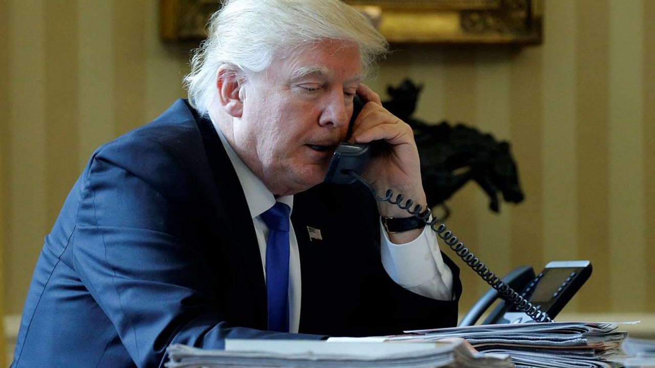 Дональд Трамп: телефонні переговори з лідерами...