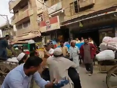 Afghan Pathans Beating Police Officer - Exclusive Video