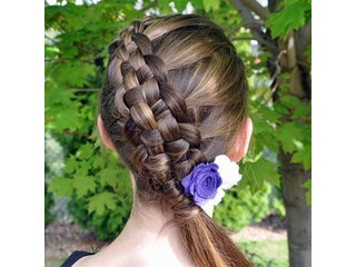 Hairstyles for school girls/ Coiffures pour les filles d'école