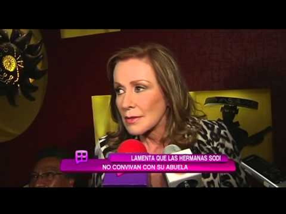 Laura Zapata hace canción de pleitos con sus hermanas