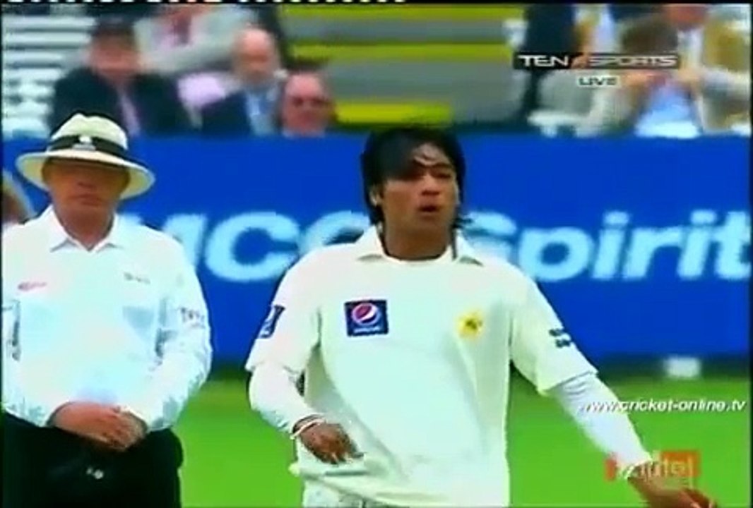 Mohammad Aamer Vs Shane Watson