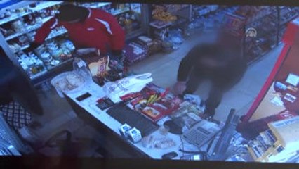 Yardım Kutusu Hırsızlığı Güvenlik Kamerasında