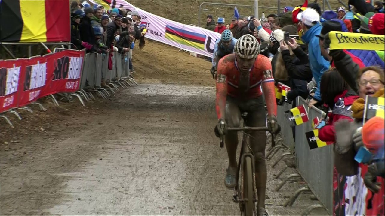 Cyclocross - ChM (H) : Van Aert sacré champion du monde
