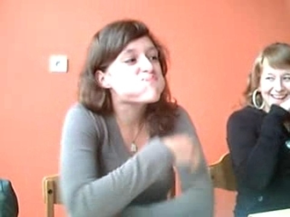 CLIP0039