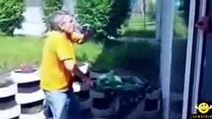 Kelakuan bule gagal aksi lucu part1