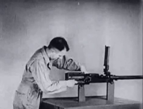 The Aircraft .50 caliber Browning Machine Gun - Stripping and assembling (1941)