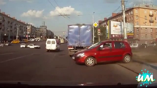 ДЕВУШКИ за РУЛЕМ!