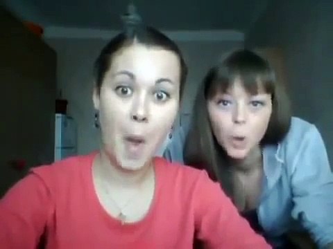 Что делают девушки ртом