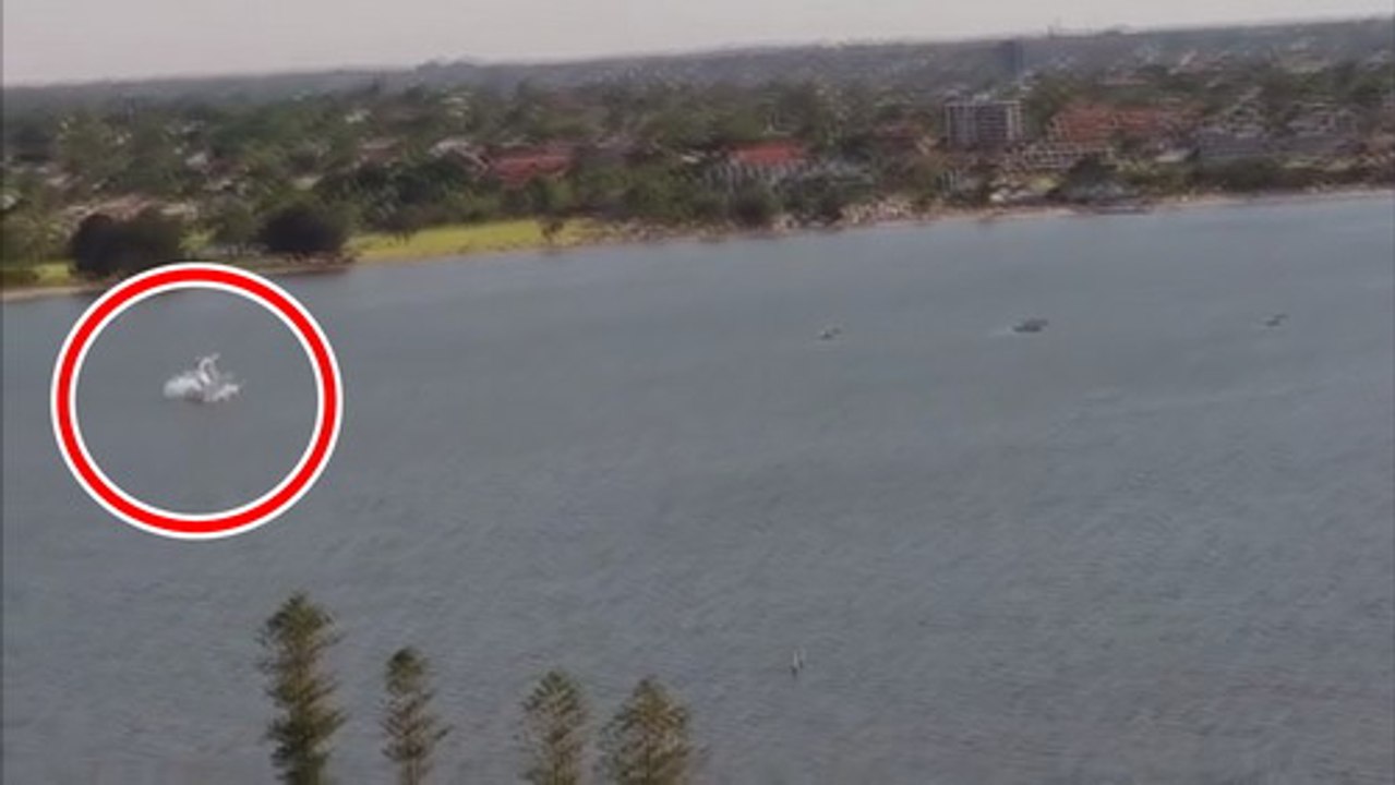 Detik Detik Pesawat Jatuh Di Australia 1 Orang Warga Indonesia Tewas