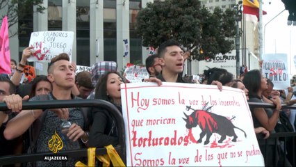 Colombians rally against bullfighting