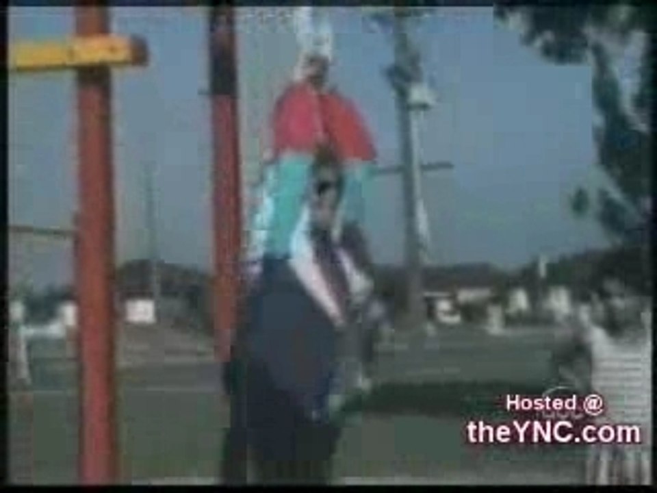 De jeunes grands enfants