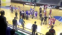 Basketbol maçında yumruklar konuştu