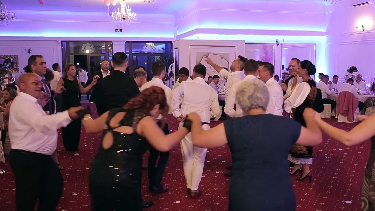 OVIDIU BAND si FANITA MODORAN - Formatie Nunta  Evenimente, Solisti, instrumentisti, DJ! Formatie live pentru nunta ta