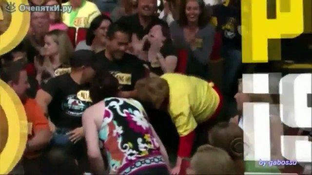 Приколы с девушками в ванной | Приколы с спящими девушками - [Июнь 2015]