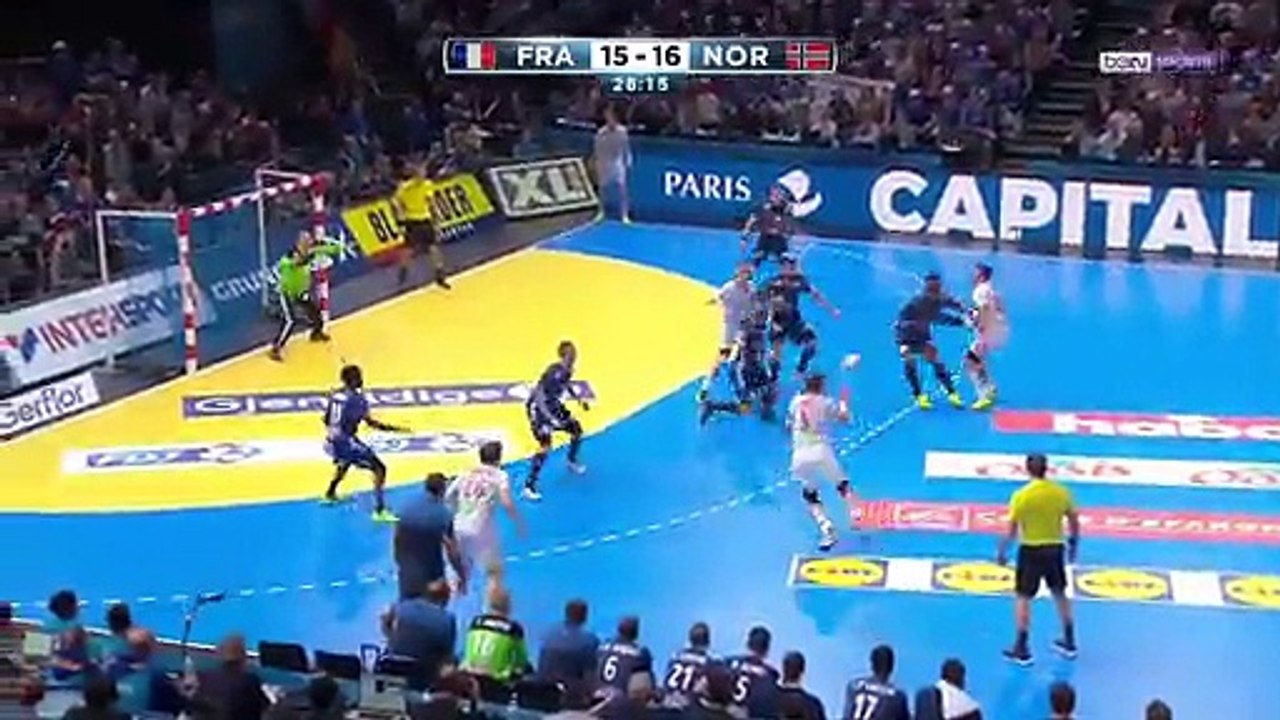 Handball : les Experts à nouveau sacrés champions du monde