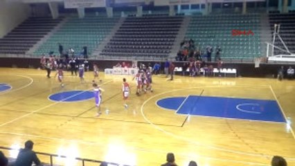 Denizli Basketbolcular Yumruk Yumruğa Kavga Etti