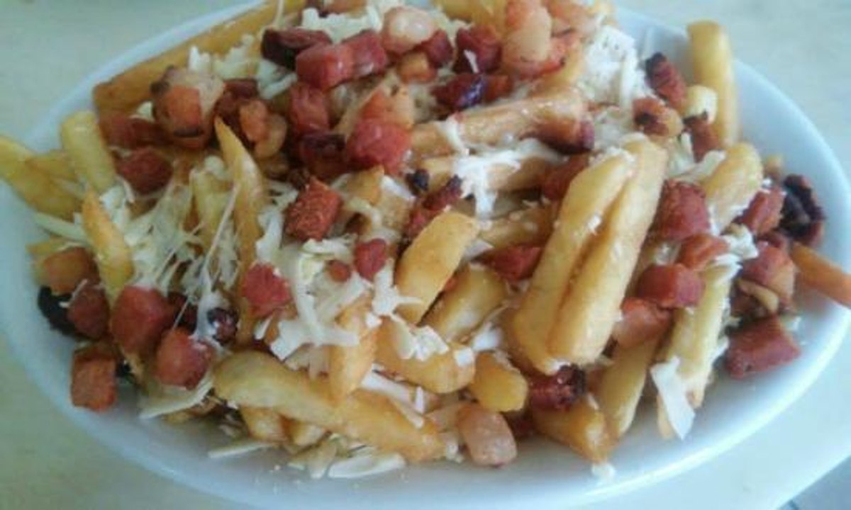 COMO FAZER MANDIOCA FRITA COM QUEIJO E BACON - RECEITA RÁPIDA