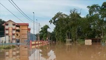 ماليزيا تحذر من موجة أمطار وفيضانات جديدة