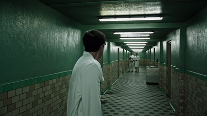 A Cure For Wellness FilmClip The Hall 02.17.2017