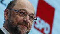 Kanzlerkandidat Schulz küsst die SPD wach