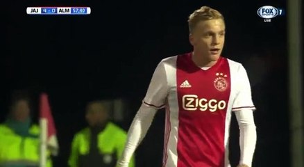 Donny van de Beek GOAL HD - Jong Ajax	4-0	Almere City 30.01.2017