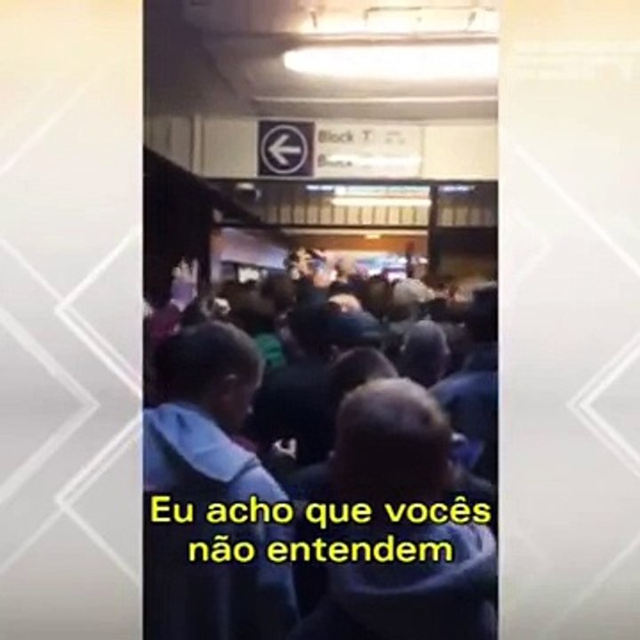 Torcedores do Manchester City cantam musica para Gabriel Jesus